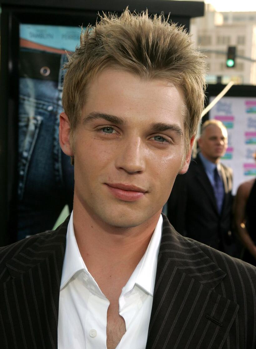 Mike Vogel Pictures and Photos | Fandango